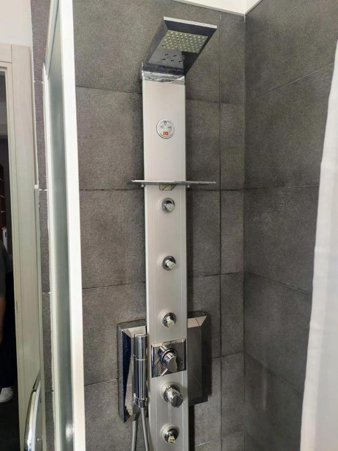 Apartamento Il Nido Di Alice Chiavari Exterior foto