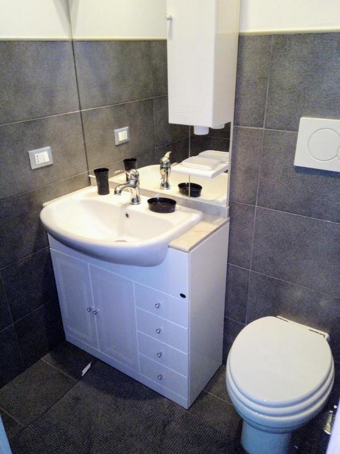 Apartamento Il Nido Di Alice Chiavari Exterior foto